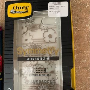 2 Otter boxes iPhone 7